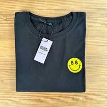 Load image into Gallery viewer, Happy Bitcoin Smiley Shirt - Schwarz

