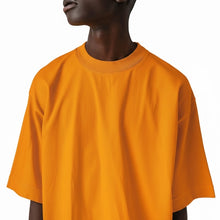 Lade das Bild in den Galerie-Viewer, Orange Evangelist Shirt
